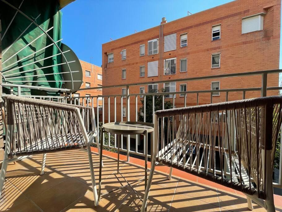 Superflat Near Beach 15' Center Sant Adria de Besos Exterior foto