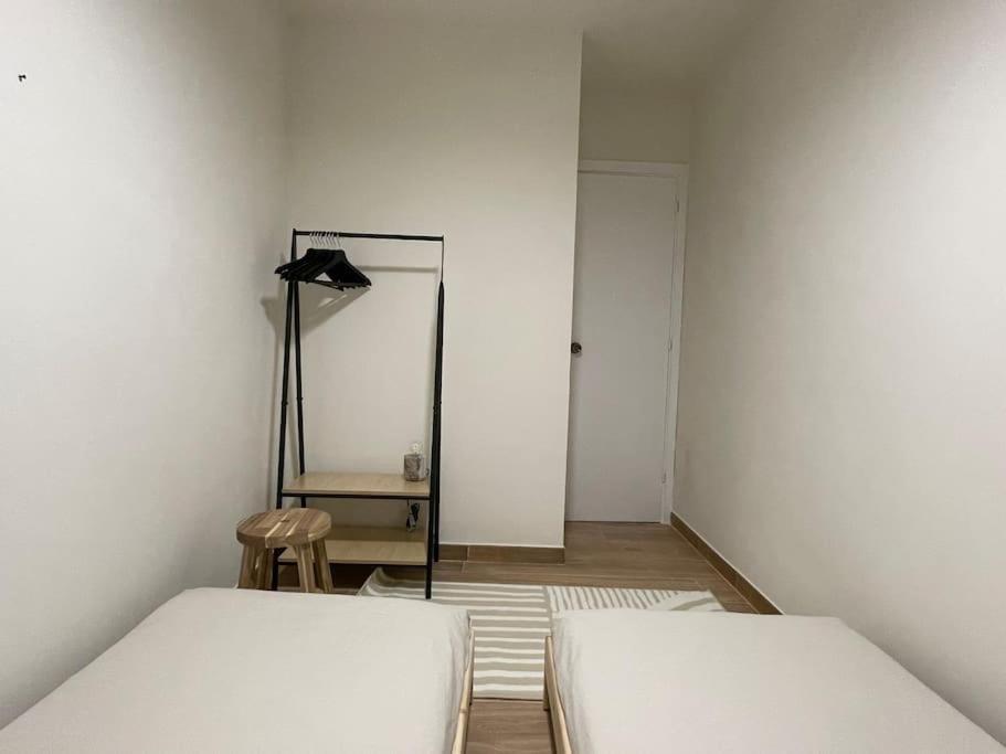 Superflat Near Beach 15' Center Sant Adria de Besos Exterior foto